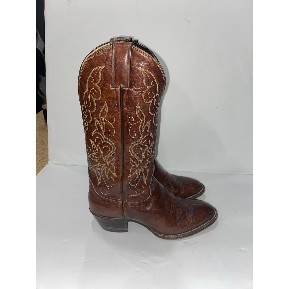 Women’s Justin cowboy boots size 7 C brown western